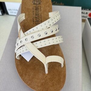 White and Tan Women's Sandals